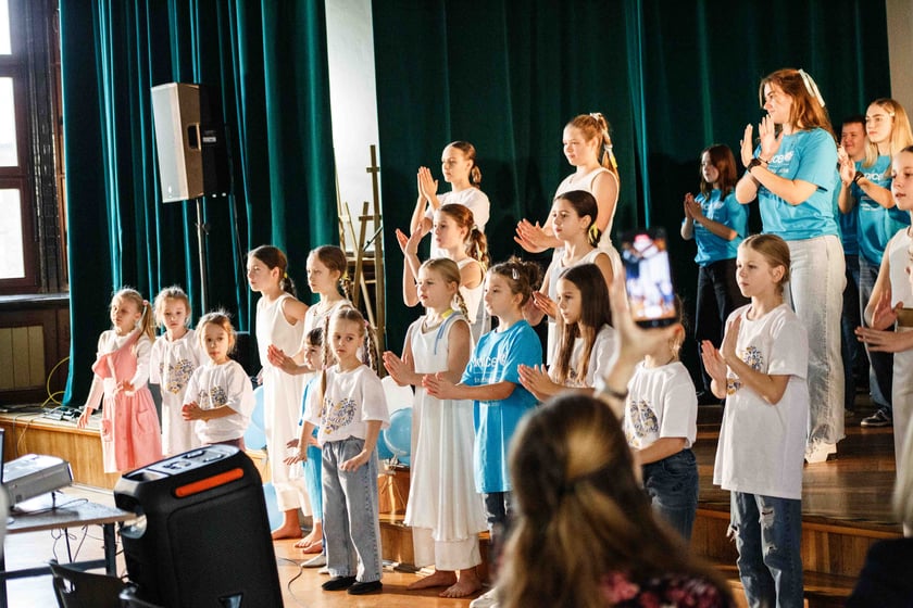 Przedstawienie z okazji Dnia Życzliwości w Centrum Kreatywności „Talent”