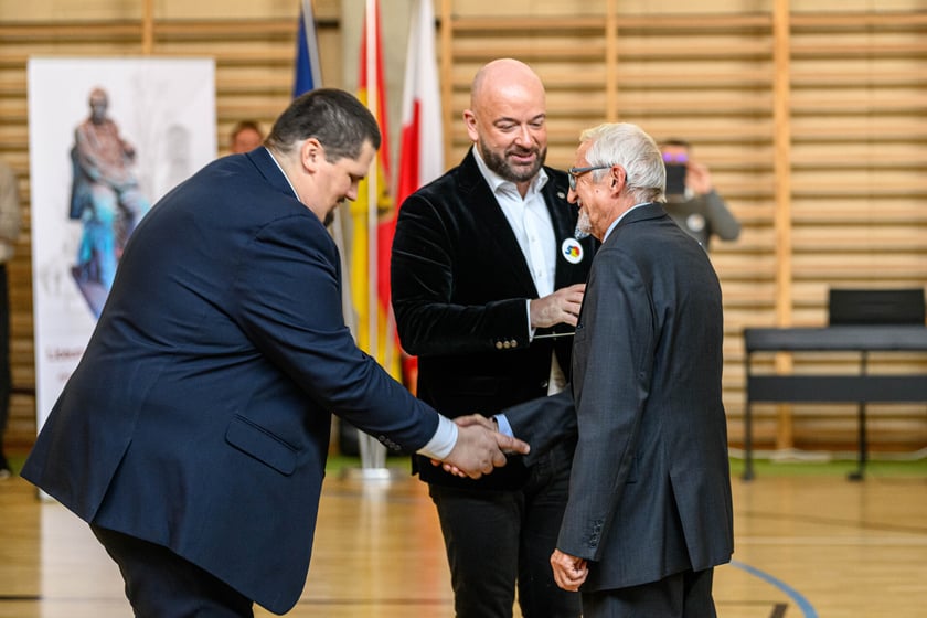 Uroczystość 50-lecia XIII LO we Wrocławiu