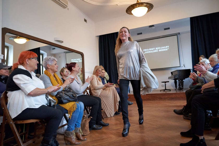 Pokaz mody - finał projektu "Odnaleźć siebie"