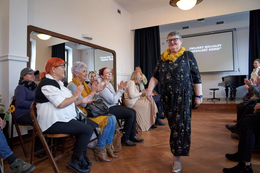 Pokaz mody - finał projektu "Odnaleźć siebie"