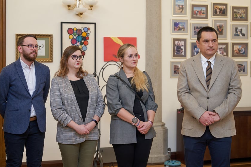Zesp&oacute;ł naukowc&oacute;w z Uniwersytetu Wrocławskiego