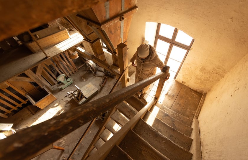 Pałac Korn&oacute;w w Pawłowicach - kompleks folwarczny