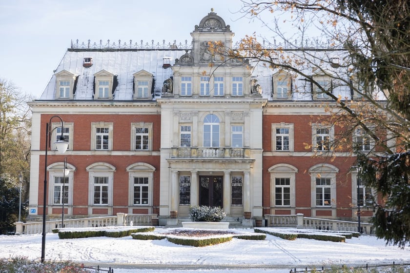 Pałac Korn&oacute;w w Pawłowicach