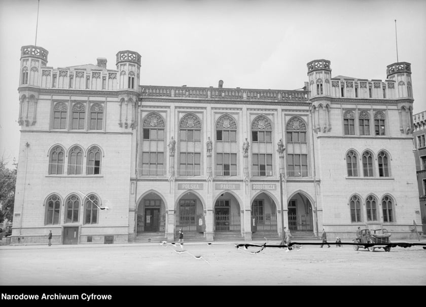 Wrocław tuż po II wojnie światowej. Lata 1945-48. Budynek Grardii przy dzisiejszej ul. Krupniczej