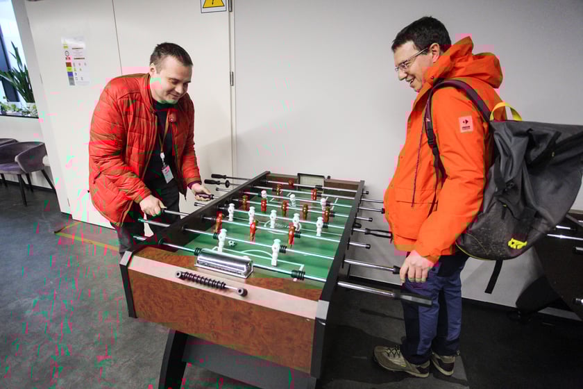 Wnętrza zakładów LG Solution w Biskupicach Podgórnych pod Wrocławiem