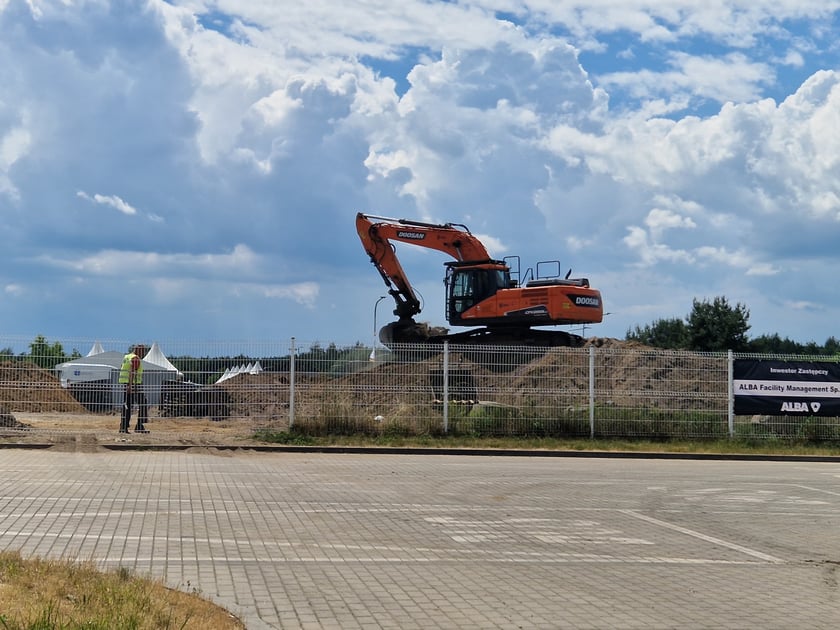 Nowe lodowisko przy ul. Sukielickiej we Wrocławiu