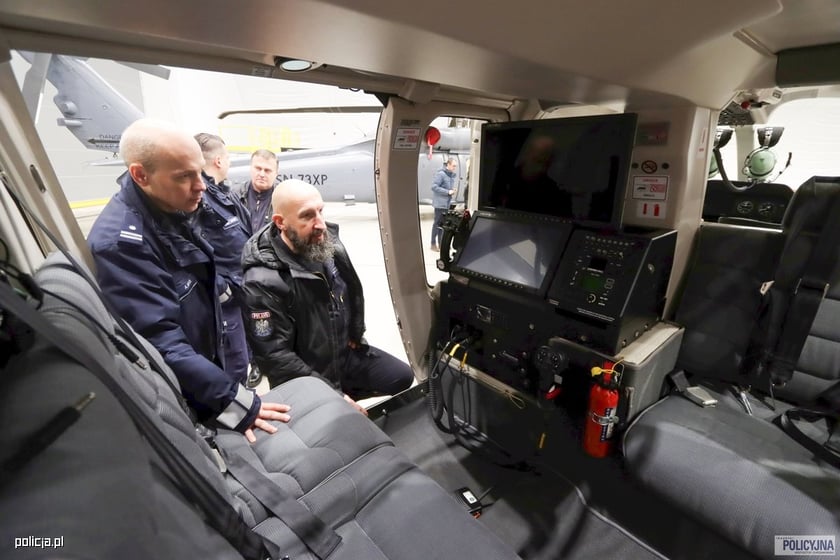 Za blisko170 mln zł  polska policja kupiła cztery śmigłowce Bell-407GXi
