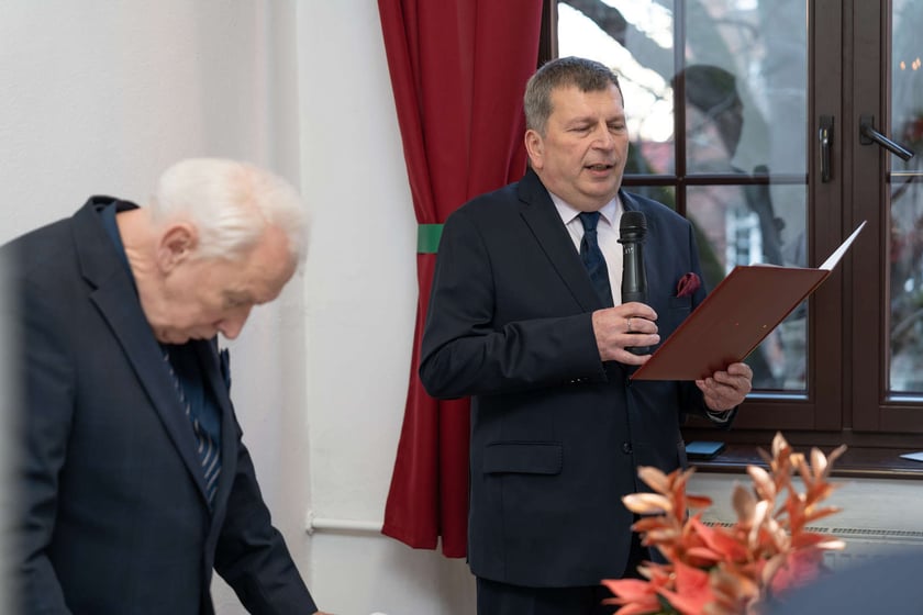 Spotkanie wigilijne dyrektorów szkół ponadpodstawowych i władz Wrocławia