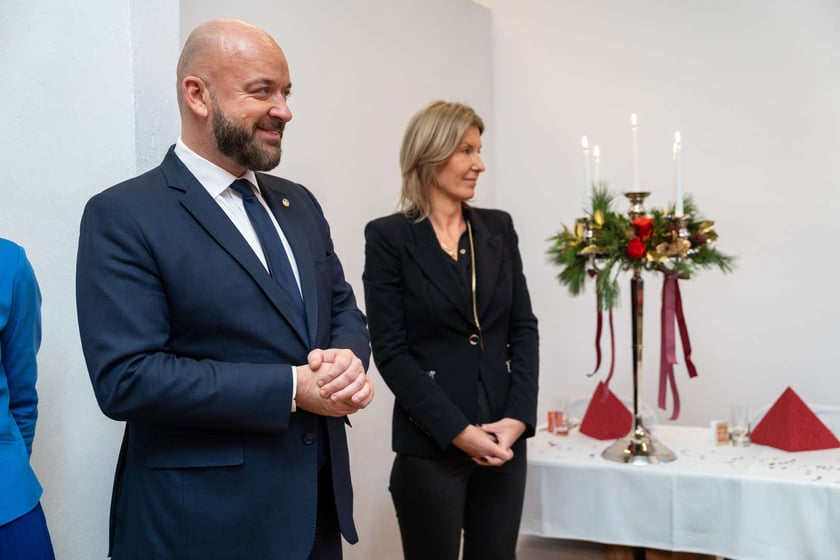 Spotkanie wigilijne dyrektorów szkół ponadpodstawowych i władz Wrocławia