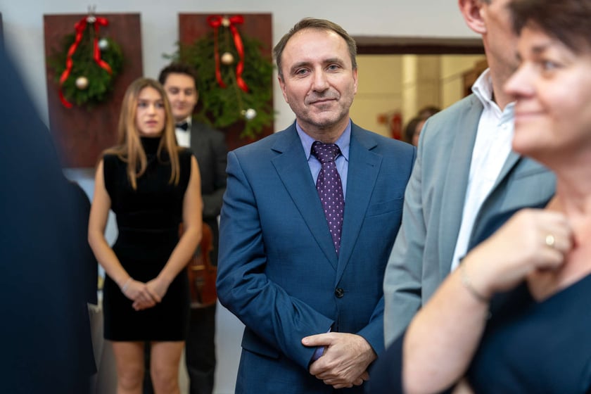 Spotkanie wigilijne dyrektorów szkół ponadpodstawowych i władz Wrocławia