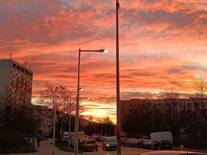 zach&oacute;d słońca nad Wrocławiem, 18.12.2023