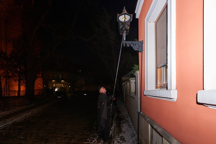 Latarnik na Ostrowie Tumskim.