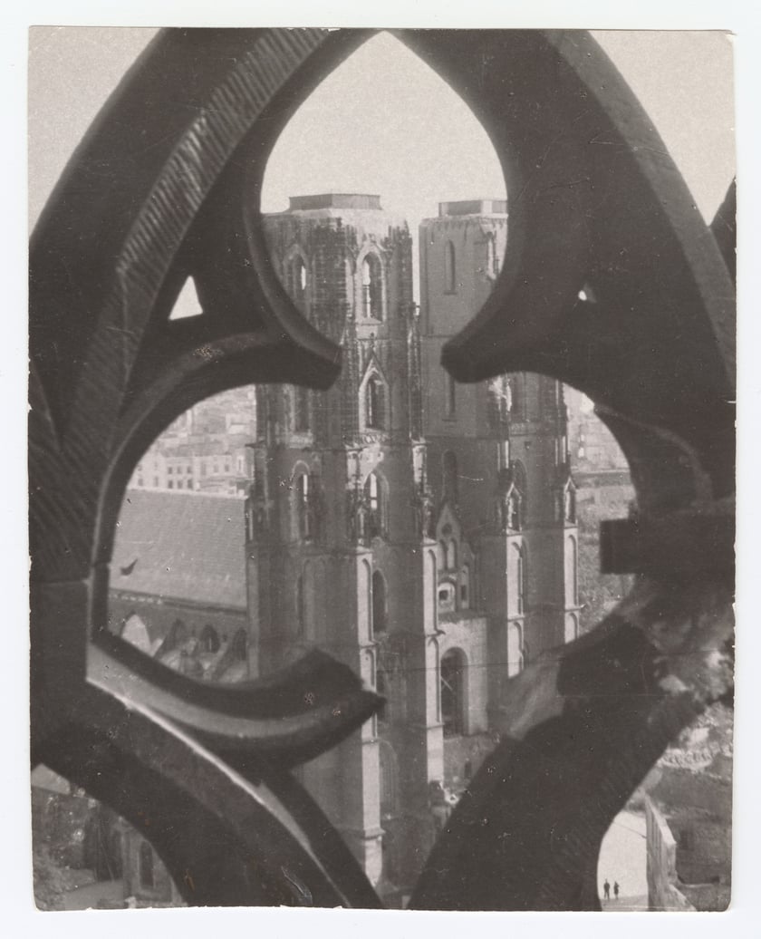 Katedra, 1948