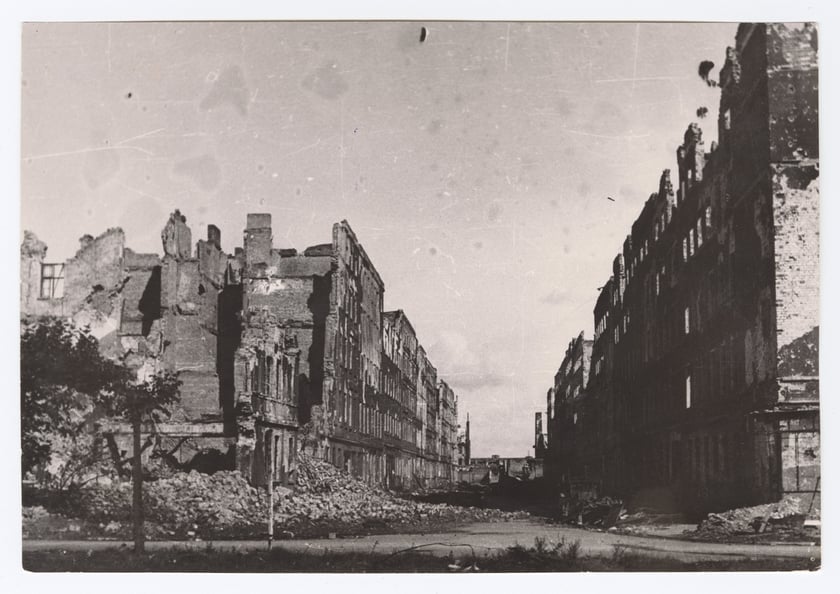 Poznańska, 1945