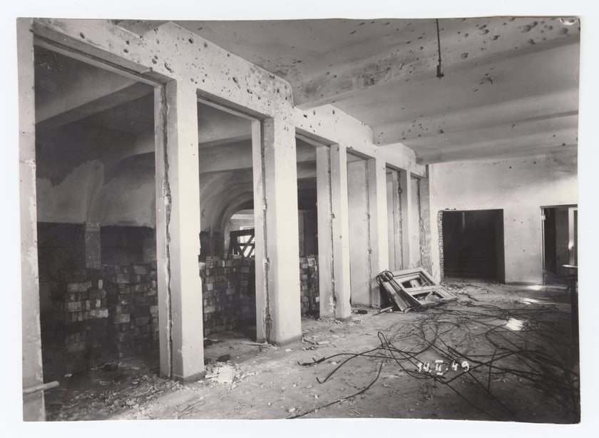 Teatr Polski - hol, 1949