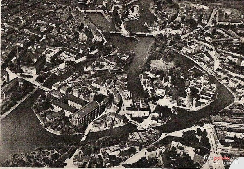 1930, Wyspa Piasek