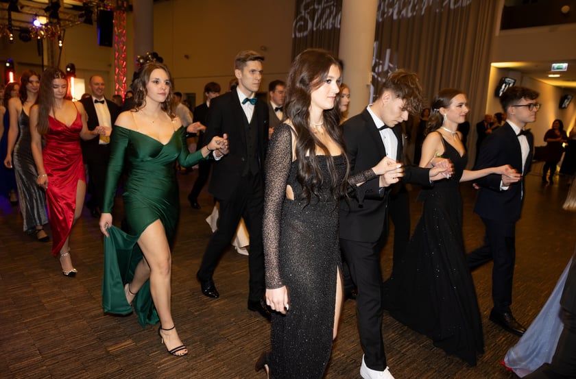 Studniówka maturzystów z  XVII LO we Wrocławiu