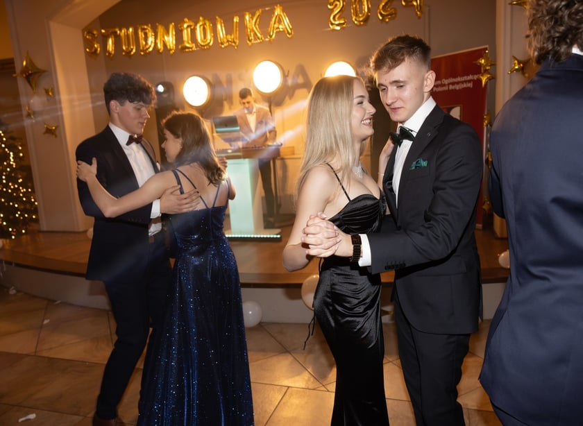 Studni&oacute;wki 2023:&nbsp;Liceum Og&oacute;lnokształcącego nr XIV imienia Polonii Belgijskiej