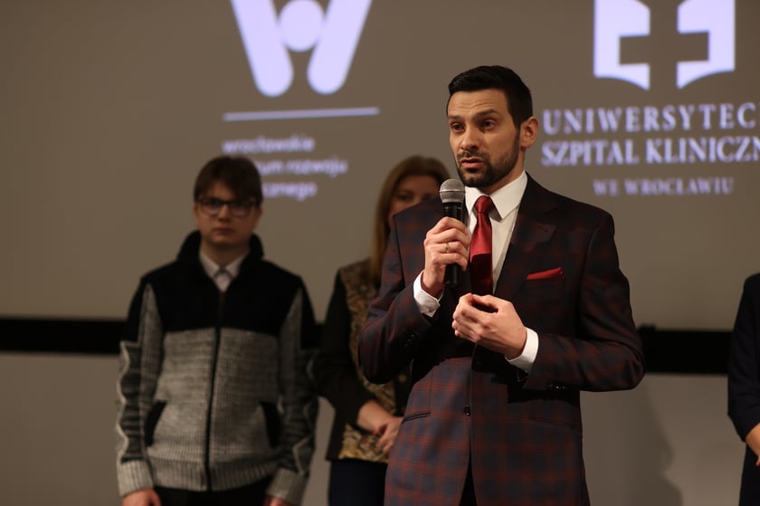 Konferencja na temat kampanii&nbsp;&bdquo;Zgoda to dar życia. Tak, chcę być dawcą&rdquo; -&nbsp;Mateusz Rakowski, koordynator transplantacji w Uniwersyteckim Szpitalu Klinicznym
&nbsp;
&nbsp;