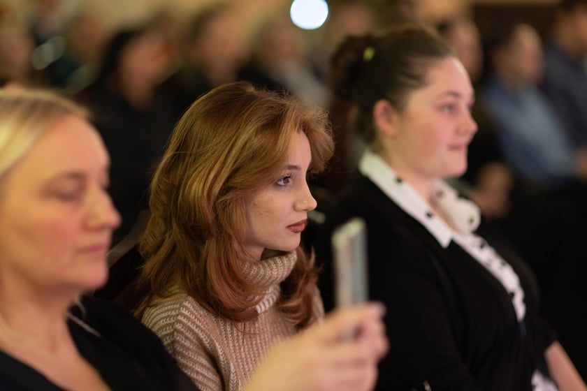 Uroczystość wręczenia wyróżnień prezydenta Wrocławia dla zaangażowanej społecznie młodzieży oraz współpracujących z nią naukowców, nauczycieli, przedstawicieli organizacji pozarządowych. Wrocław., 10 stycznia 2024