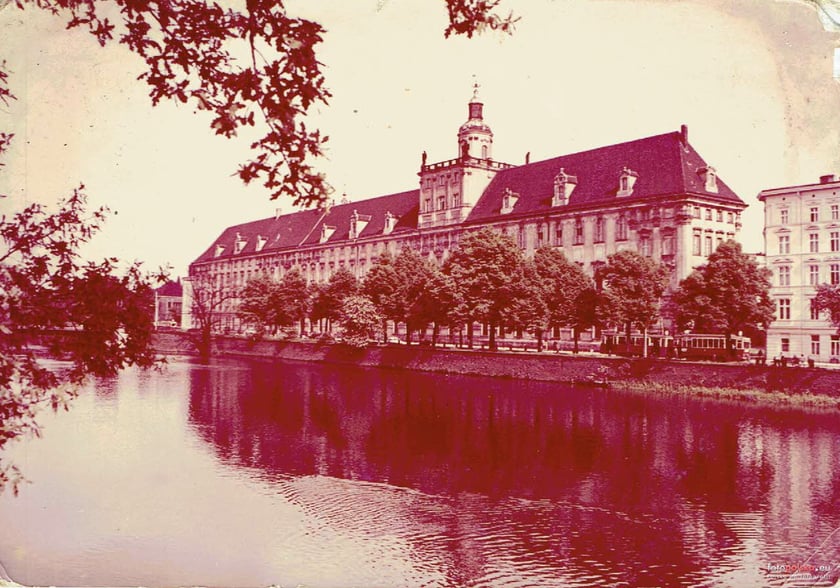 Lata 1970-1974, Uniwersytet im. Bolesława Bieruta.Pocztowka - Biuro Wydawnicze Ruch.