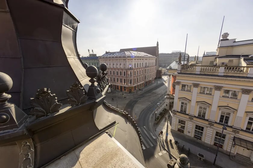 Widok na budynek opery