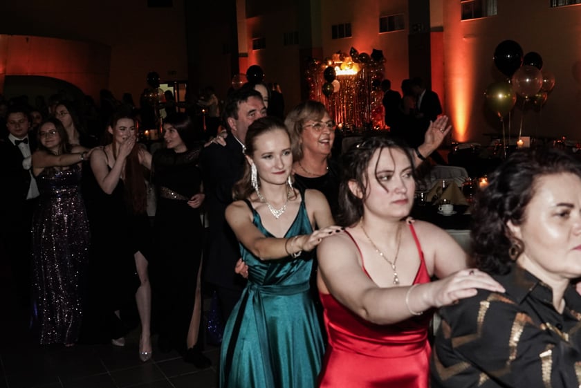 Studniówka II LO we Wrocławiu