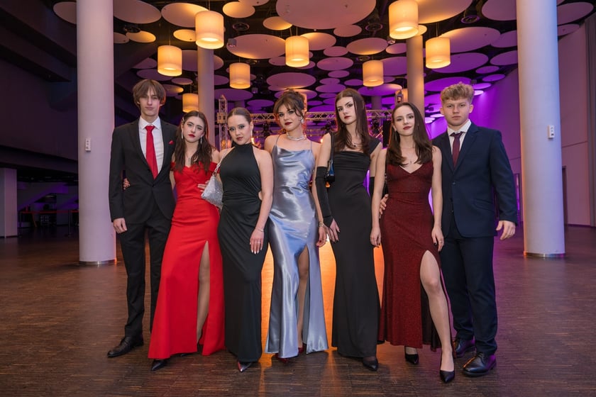 Studniówka XII LO we Wrocławiu