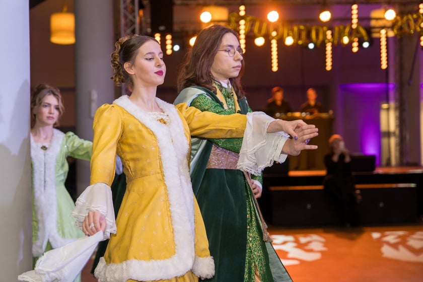 Studniówka XII LO we Wrocławiu