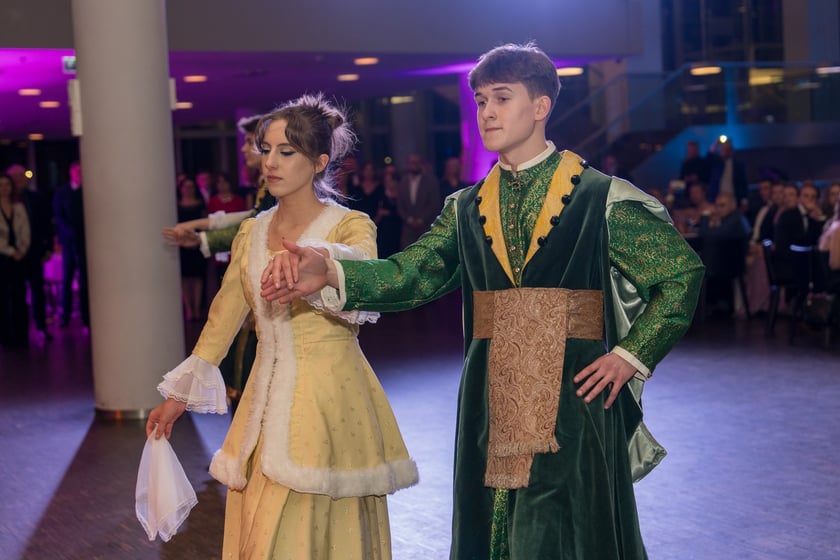Studniówka XII LO we Wrocławiu