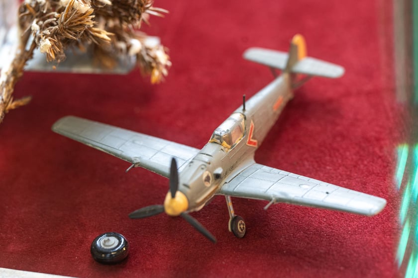 Wystawa miniatur modeli lotniczych w Centrum Historii Zajezdnia