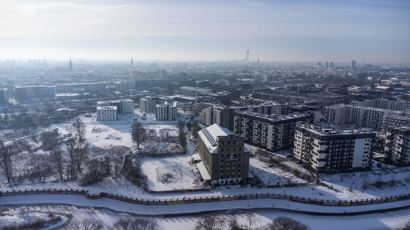 Elewator zbożowy przy ul. Rychtalskiej na Kleczkowie