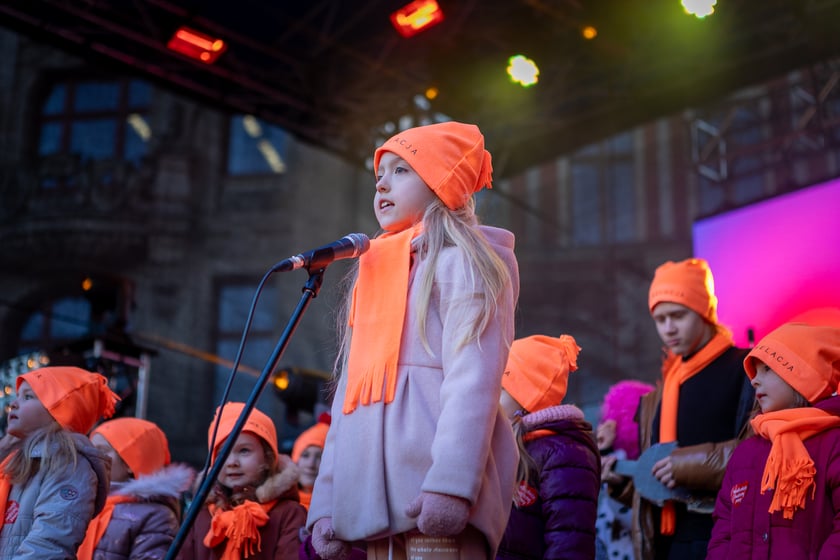 Zdjęcia z koncertów granych podczas WOŚP na Rynku i w Starym Klasztorze