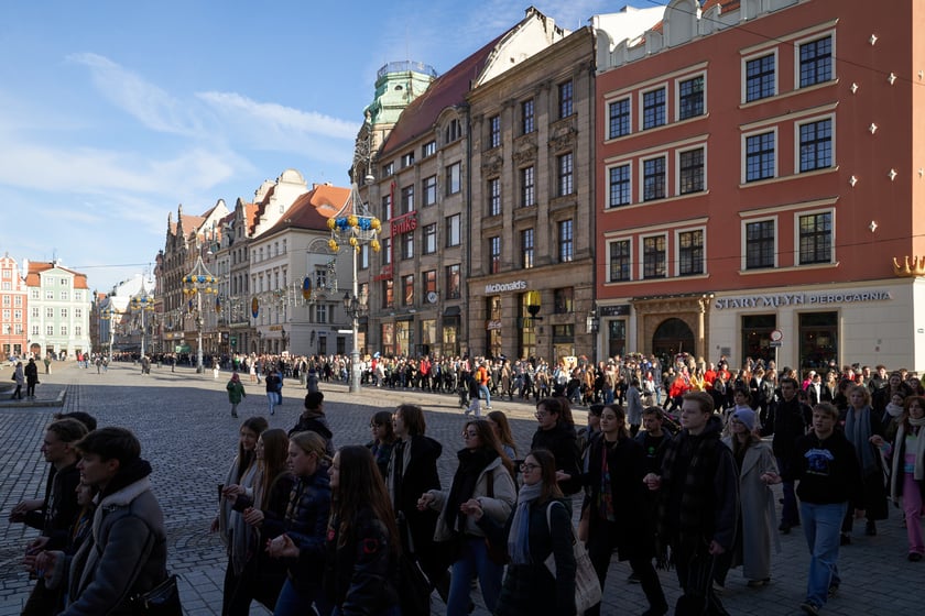 23. Polonez dla Fredry na wrocławskim Rynku