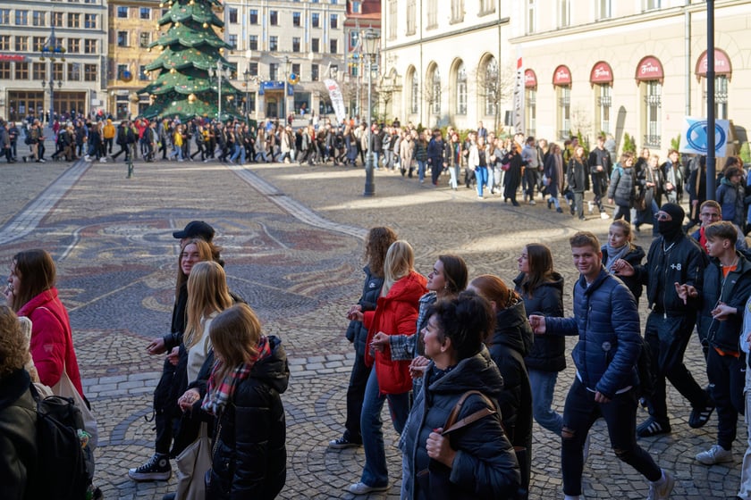 23. Polonez dla Fredry na wrocławskim Rynku