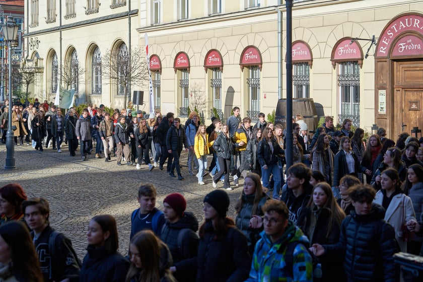 23. Polonez dla Fredry na wrocławskim Rynku