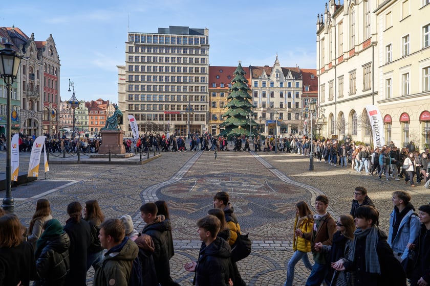 23. Polonez dla Fredry na wrocławskim Rynku