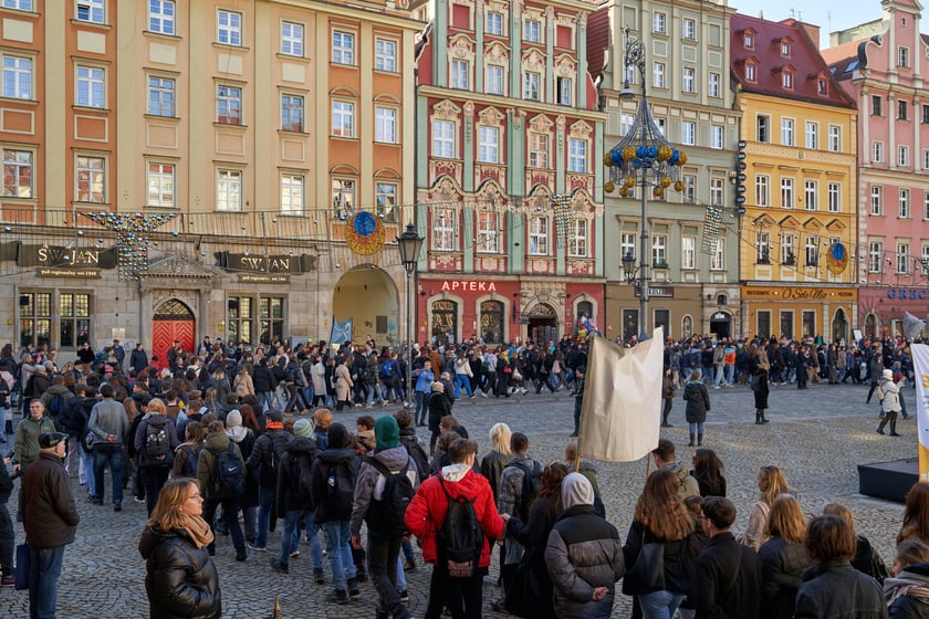 23. Polonez dla Fredry na wrocławskim Rynku