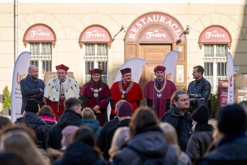 23. Polonez dla Fredry na wrocławskim Rynku