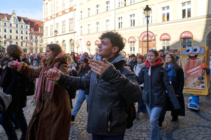 23. Polonez dla Fredry na wrocławskim Rynku