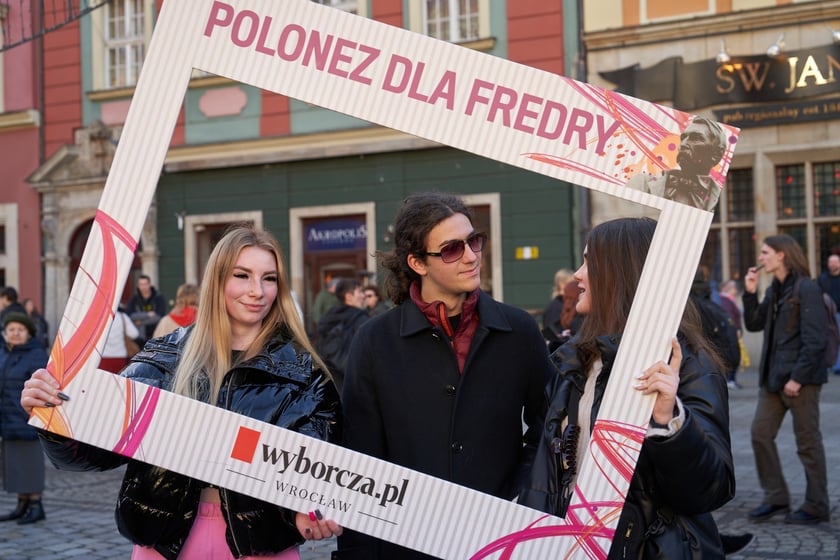 23. Polonez dla Fredry na wrocławskim Rynku