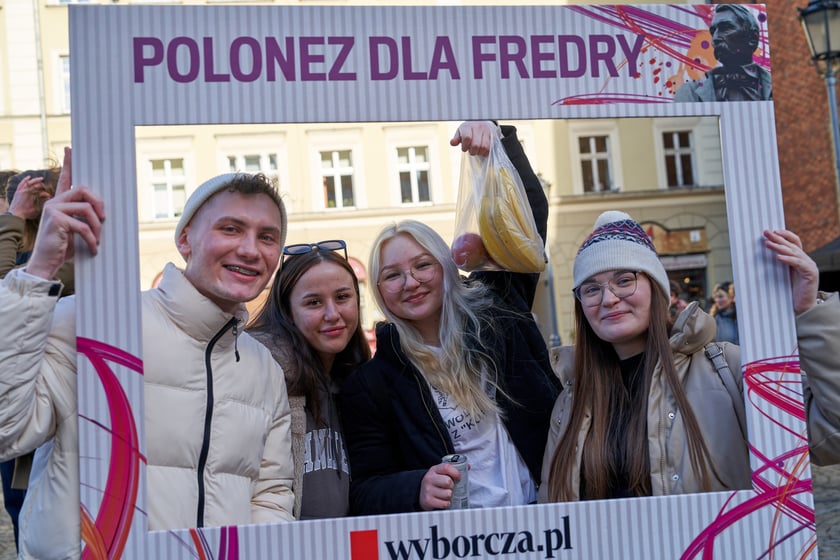 23. Polonez dla Fredry na wrocławskim Rynku