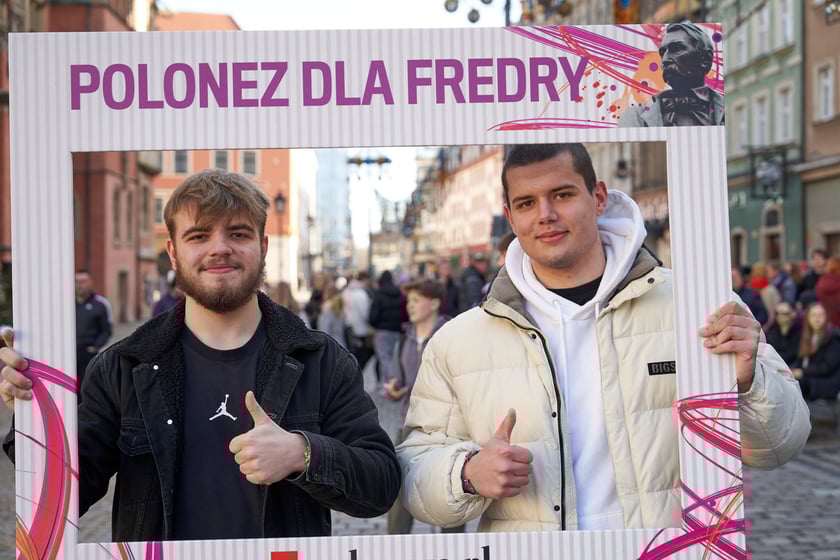 23. Polonez dla Fredry na wrocławskim Rynku