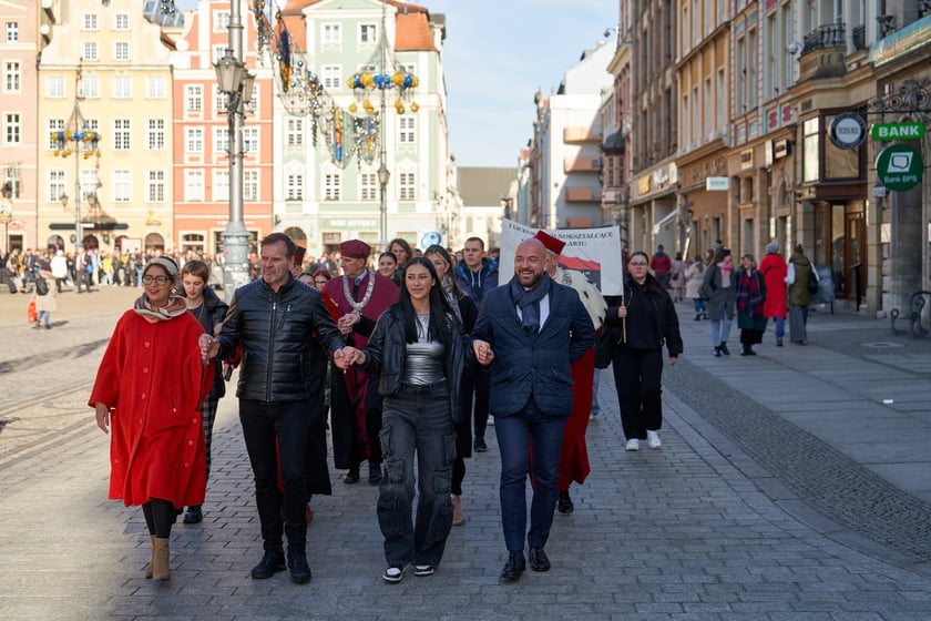 23. Polonez dla Fredry na wrocławskim Rynku