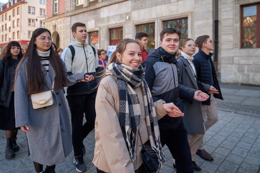 23. Polonez dla Fredry na wrocławskim Rynku