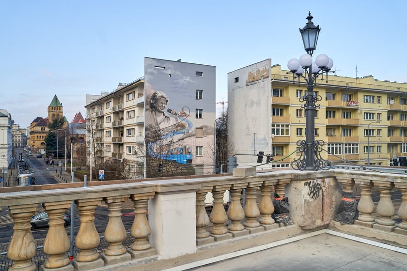 Remont Bastionu Sakowego na wzgórzu Partyzantów.