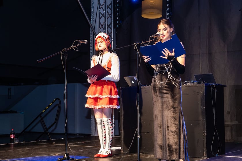Studniówka maturzystów VII LO we Wrocławiu