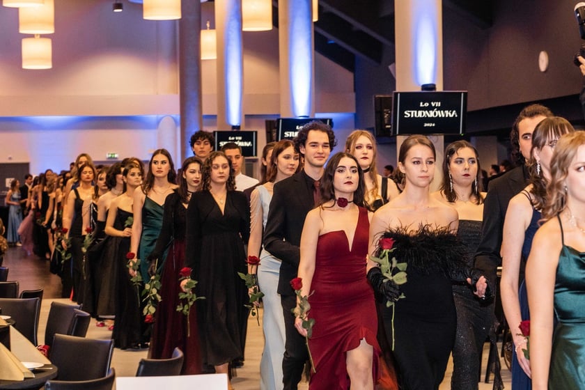 Studniówka maturzystów VII LO we Wrocławiu