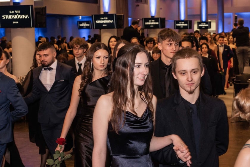 Studniówka maturzystów VII LO we Wrocławiu