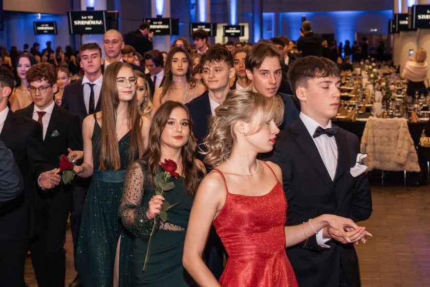 Studniówka maturzystów VII LO we Wrocławiu